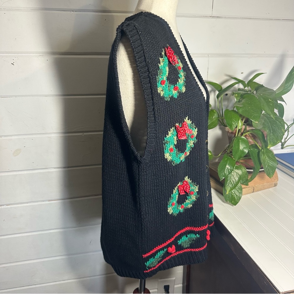 Vintage Christmas Sweater Vest | Bow Wreath Detail | Ugly Christmas Sweater L - Picture 5 of 8